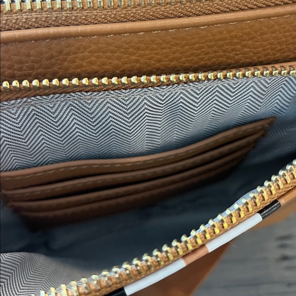 NWOT HAUTE SHORE Bag - Picture 8 of 10